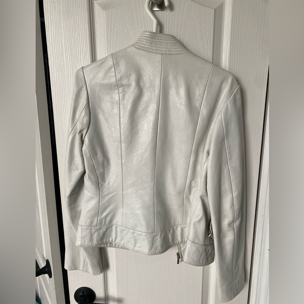 White Leather Jacket sports sz M